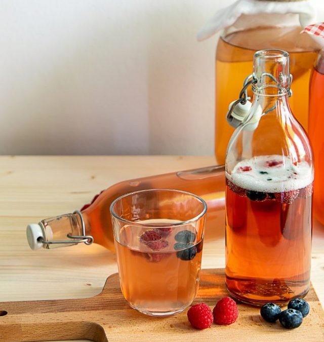 6 Risks of Kombucha during Pregnancy